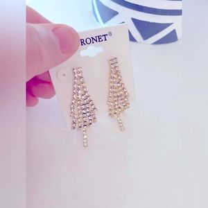 Vintage new coronet Sparkly rhinestone earrings